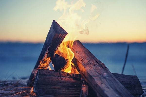 bonfire-wood-near-sea-words-to-describe-fire